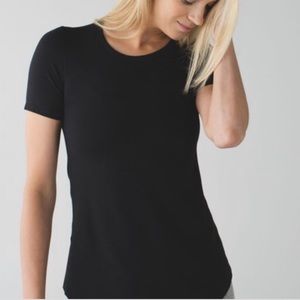Lulu Lemon Black T-Shirt